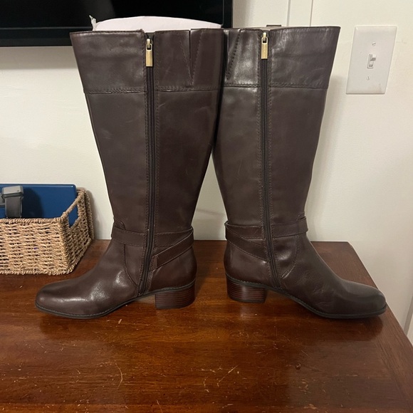 Bandolino Dark Brown Over the Knee Boots size 8.5M - Picture 4 of 7